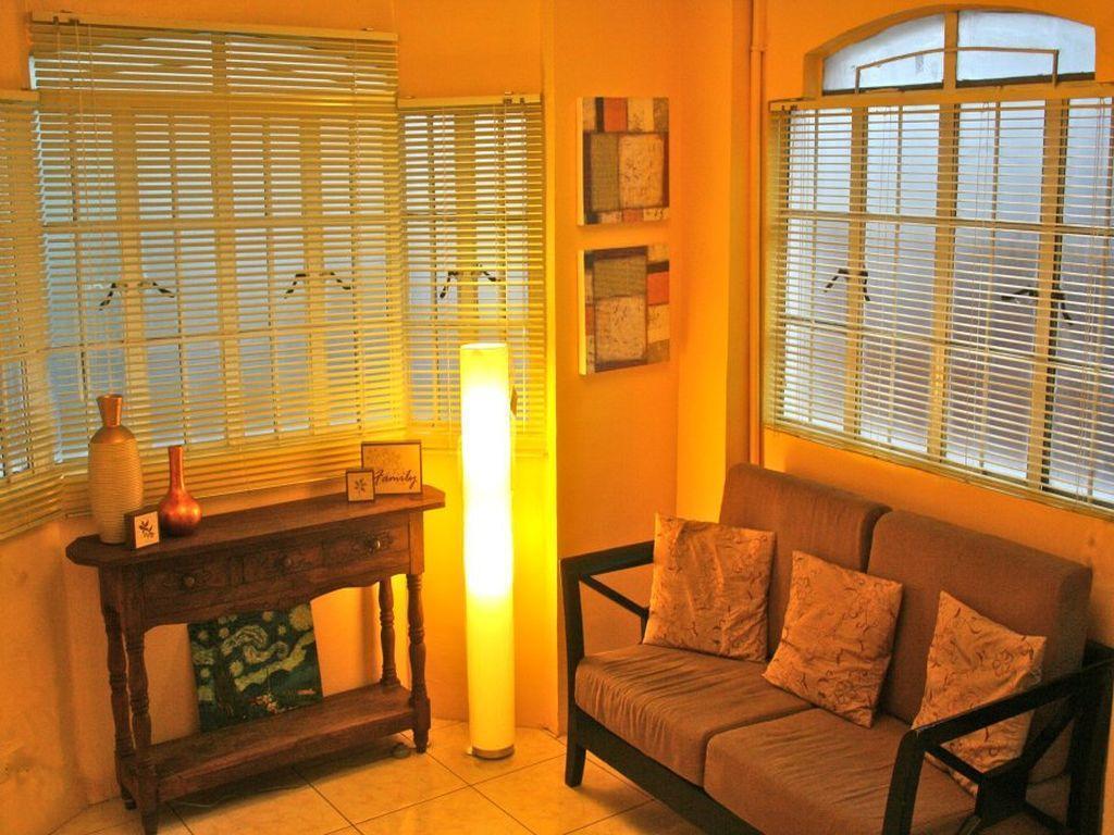 1 River Central Hostel Makati City Exterior photo